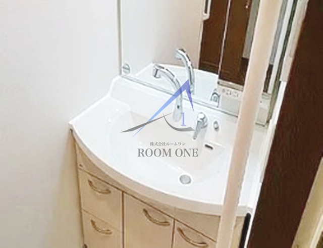 洗面設備　洗面台です。