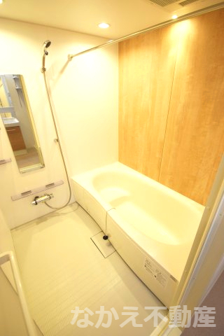 バス・シャワールーム　お風呂で日々の疲れを落としましょう