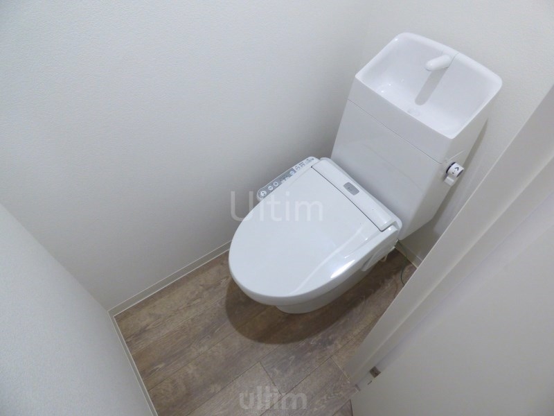 トイレ　別の部屋の写真