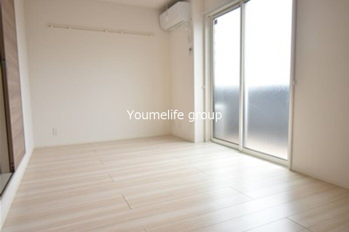 居室・リビング　※別部屋参考写真