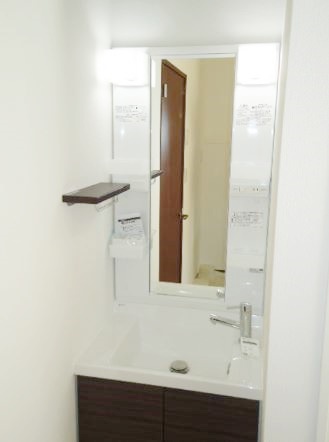 洗面設備　忙しい朝には欠かせない洗面所です♪