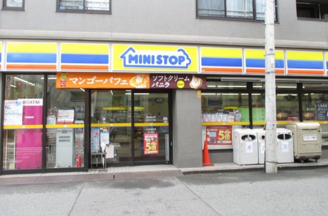 コンビニ　ミニストップ松本町3丁目店（コンビニ）まで241m