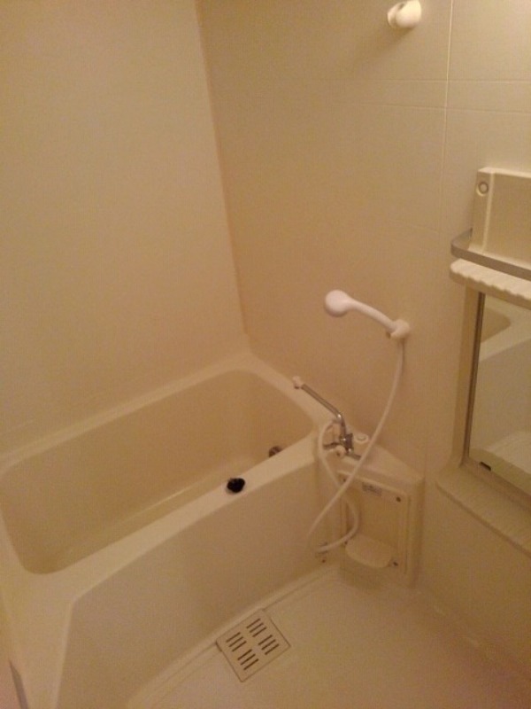 バス・シャワールーム　図面と現状に相違がある場合には現状を優先