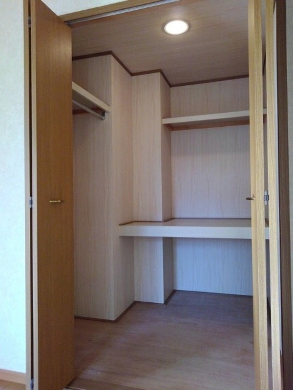 収納　図面と現状に相違がある場合には現状を優先