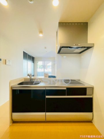 キッチン　同マンション別部屋　参考写真