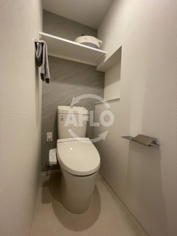 トイレ　コンフォリア新大阪宮原Q　トイレ