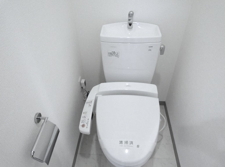 トイレ　トイレ