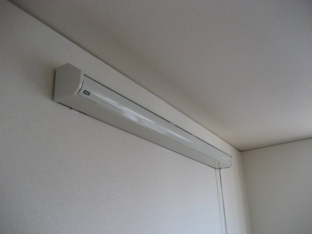 その他設備　室内物干し