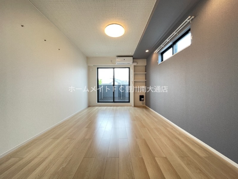 居室・リビング　同型完成モデル