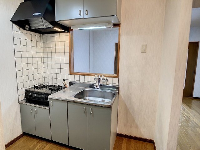 キッチン　現況と異なる場合は現況を優先します。