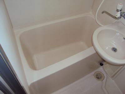 バス・シャワールーム　ユニットバスです