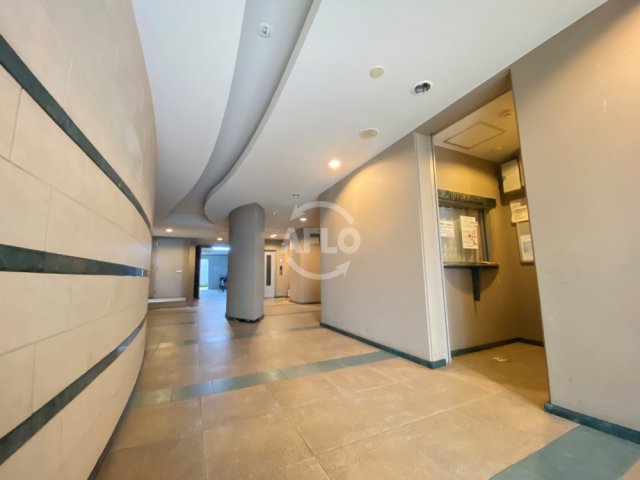 ロビー　セレニテ日本橋　ロビー