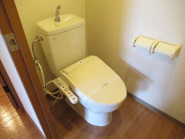 トイレ　シャワー付トイレ