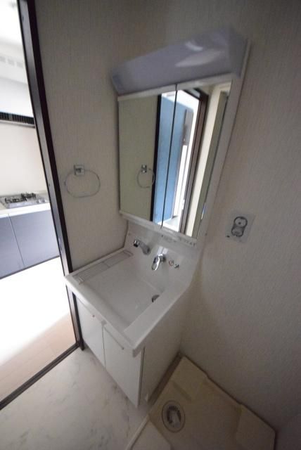 洗面設備　嬉しい独立洗面台