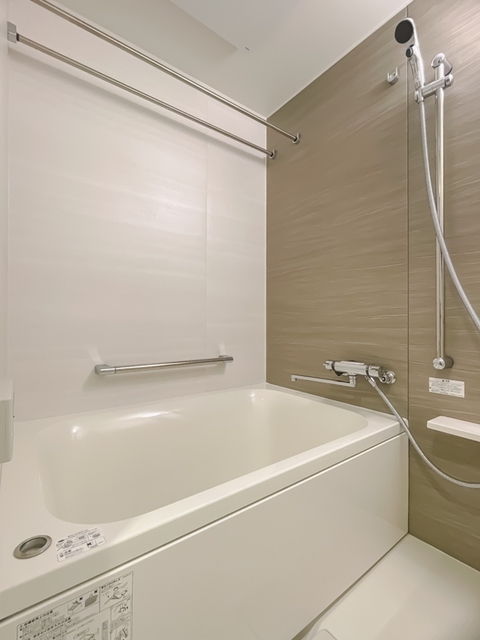 バス・シャワールーム　※写真は同タイプ住戸です。