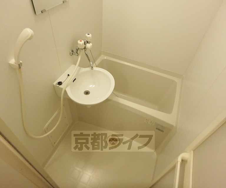 バス・シャワールーム　セパレートです。