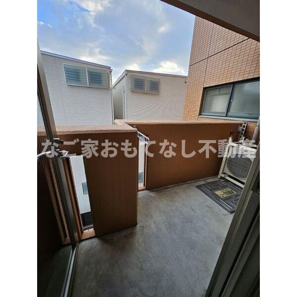 バルコニー　日当たり良好です。