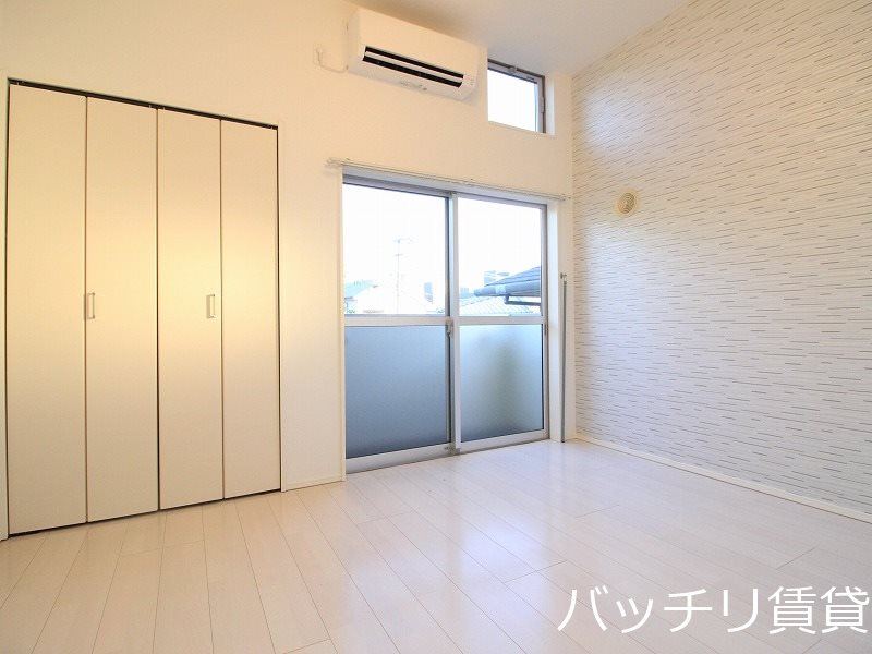 バルコニー　同型タイプの為、現状を優先致します。