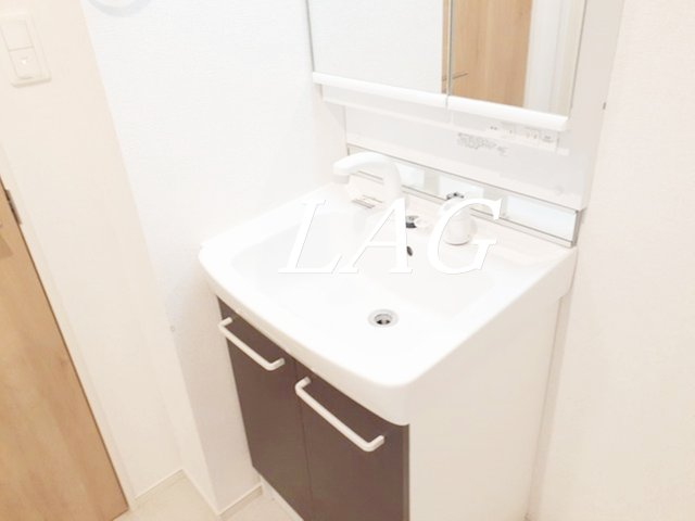 洗面設備　洗面台です。
