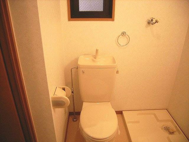 トイレ　別号室