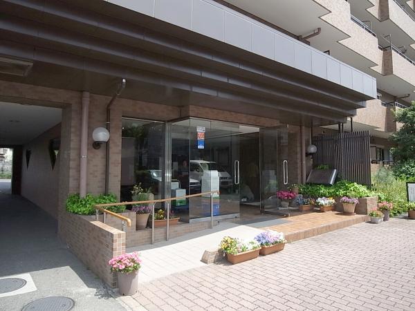 エントランス　エントランス