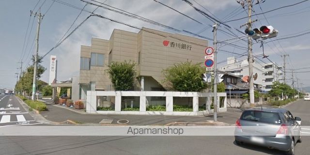 銀行　香川銀行今里支店（銀行）まで322m