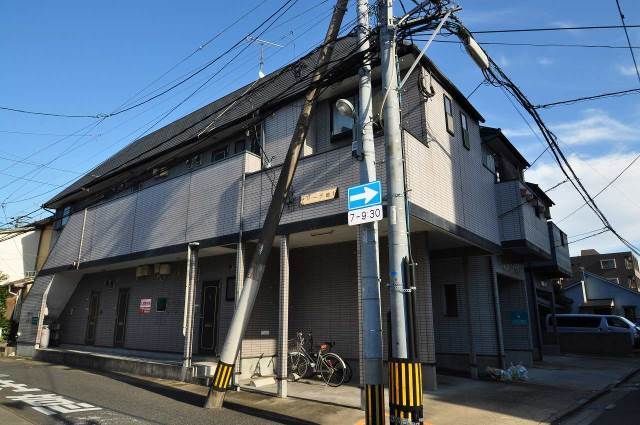 建物外観　唐人駅まで徒歩７分