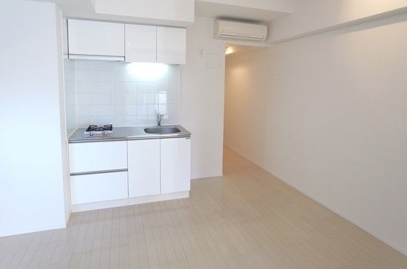 居室・リビング　☆明るい居室☆