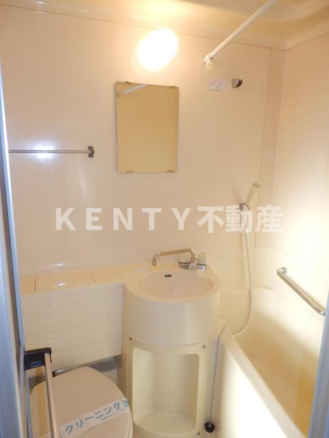 バス・シャワールーム　ゆったり過ごせるお風呂です