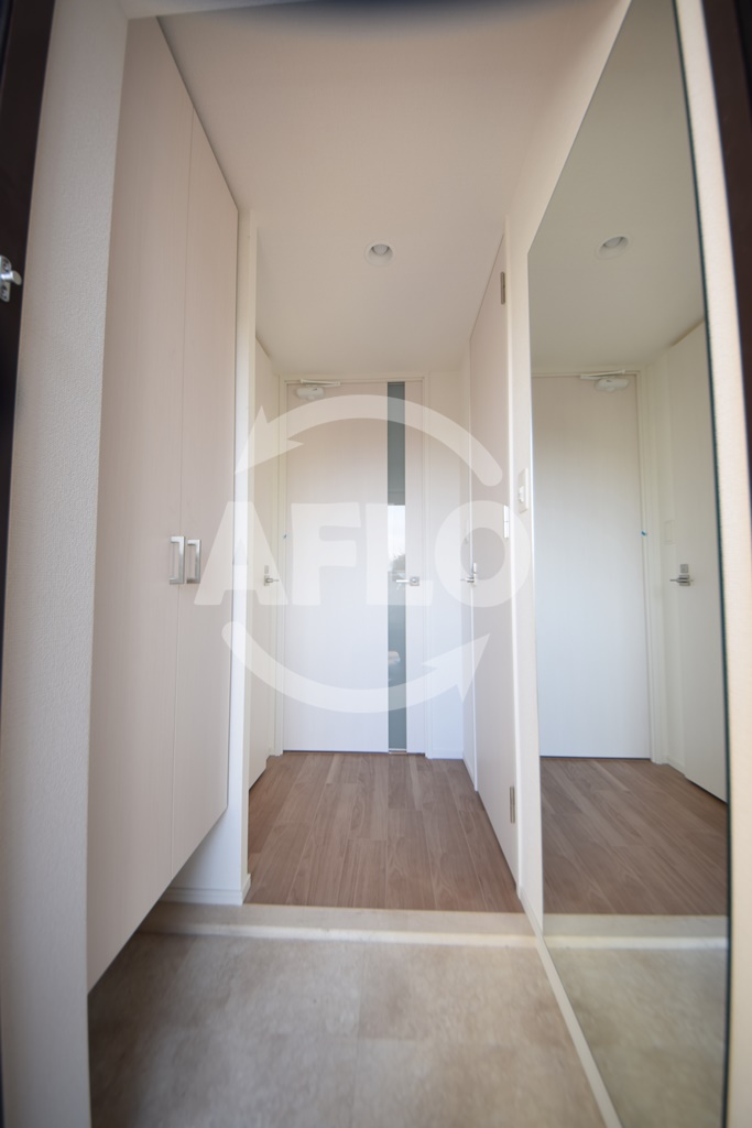 玄関　レオンコンフォート難波南II　玄関