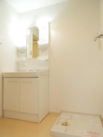 洗面設備　広い洗面スペース