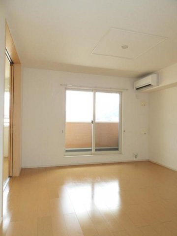 居室・リビング　ゆったり過ごせるリビングです