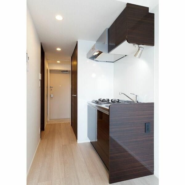 キッチン　反転タイプ別号室の参考写真