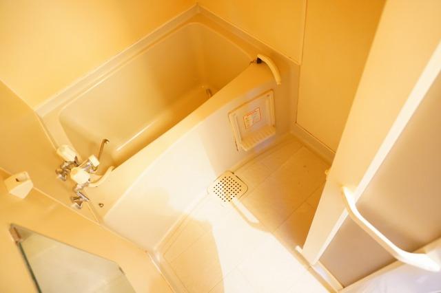 バス・シャワールーム　浴室