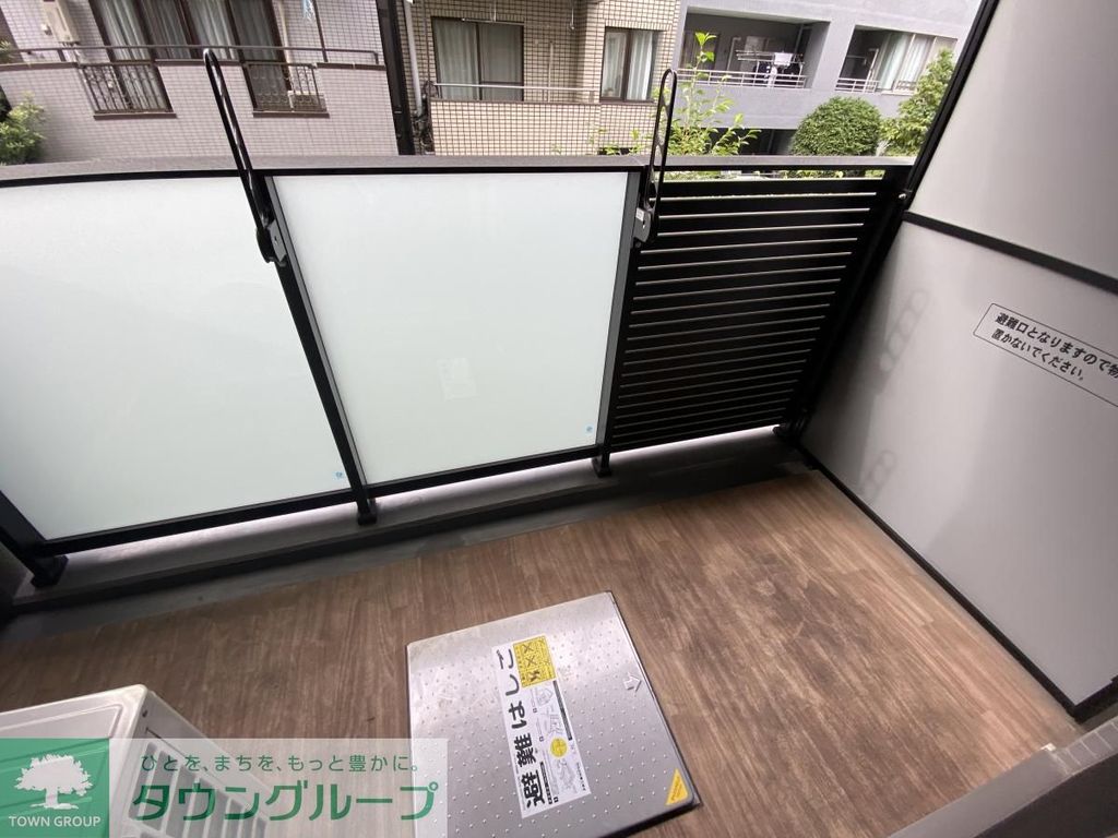 バルコニー　バルコニー