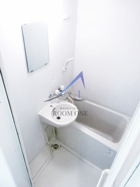 バス・シャワールーム　お風呂です。