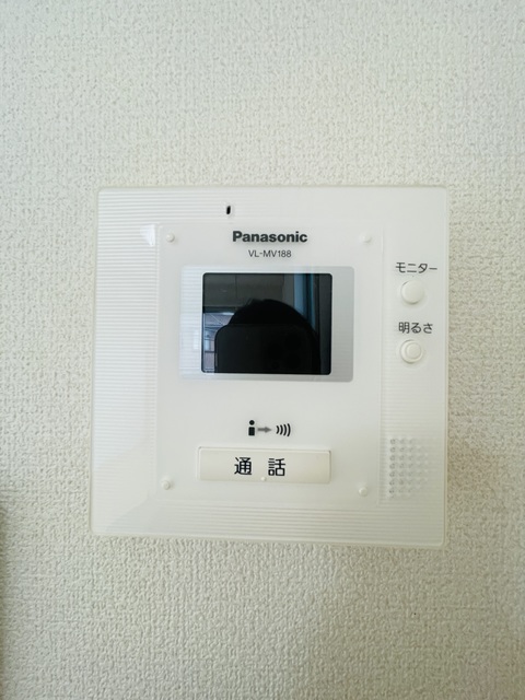 セキュリティ　清掃前の写真です