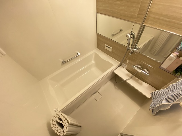 バス・シャワールーム　お風呂で日々の疲れを落としましょう