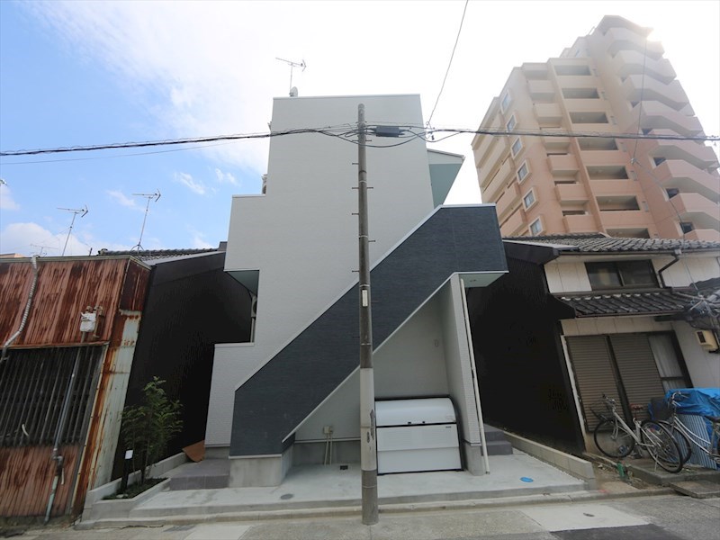 建物外観　外観　光インターネット無料　　家具家電ご用意できます