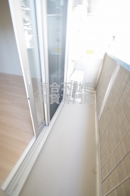 バルコニー　南東向き、陽当り良好◎