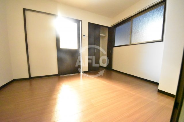 居室・リビング　みおつくし堂島II　洋室