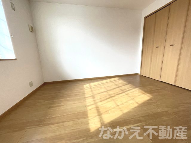 その他部屋・スペース　使い勝手のいい寝室です