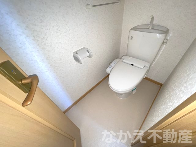 トイレ　落ち着いたトイレです