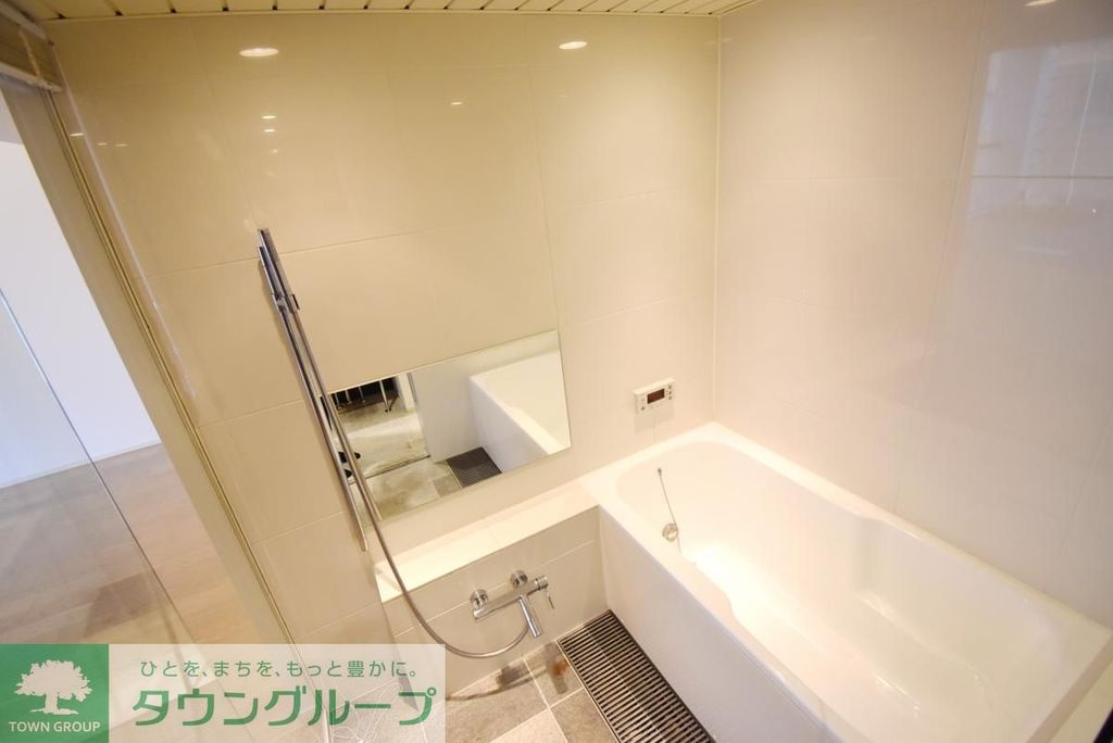 バス・シャワールーム　洗面