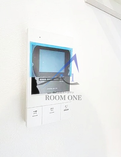 セキュリティ　モニター付きインターホンです。