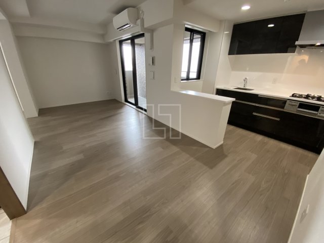 居室・リビング　リーガル南久宝寺町II　リビング・ダイニングスペース