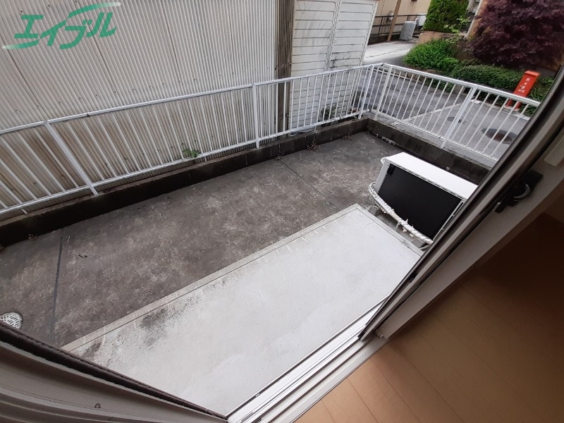 バルコニー　別部屋参考写真です