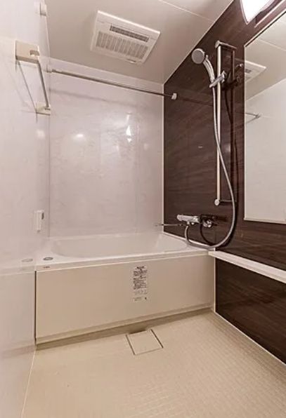 バス・シャワールーム　☆くつろげるお風呂☆