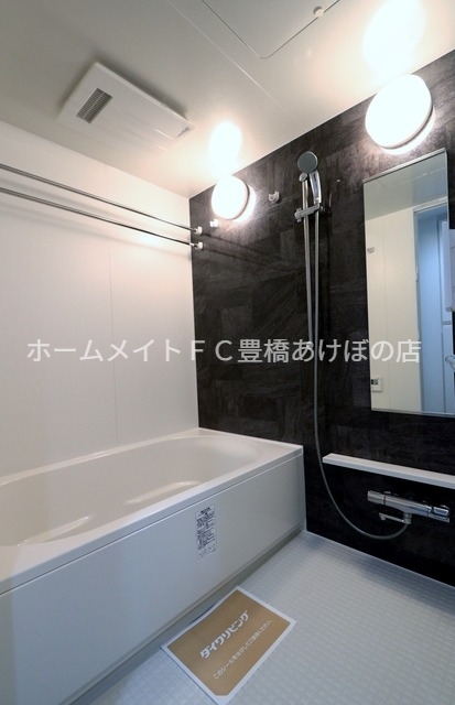 バス・シャワールーム　同型別部屋写真