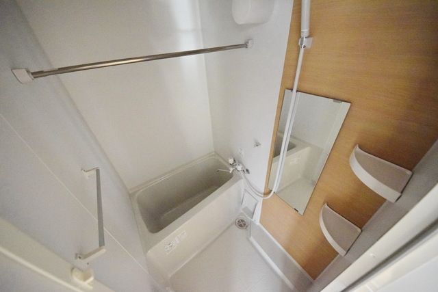 バス・シャワールーム　★鏡のあるバスルームです★